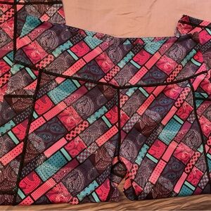 CVG Purple Paisley Capri Leggings